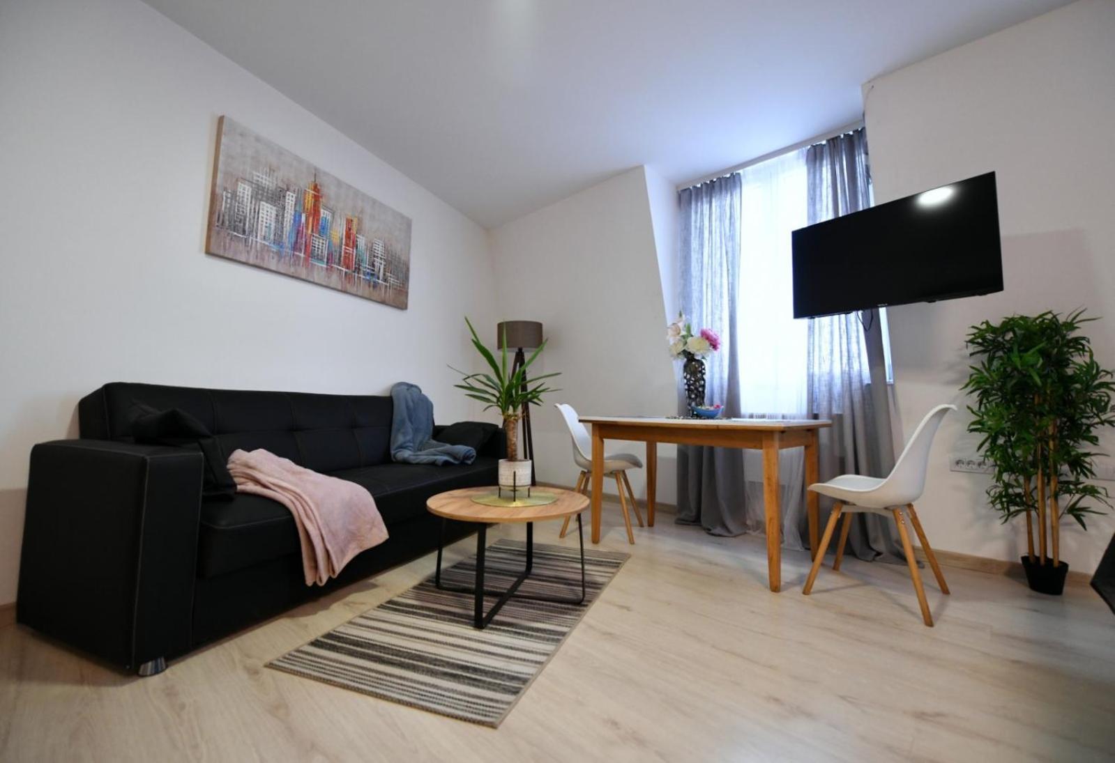 West In Apartments Čačak Esterno foto
